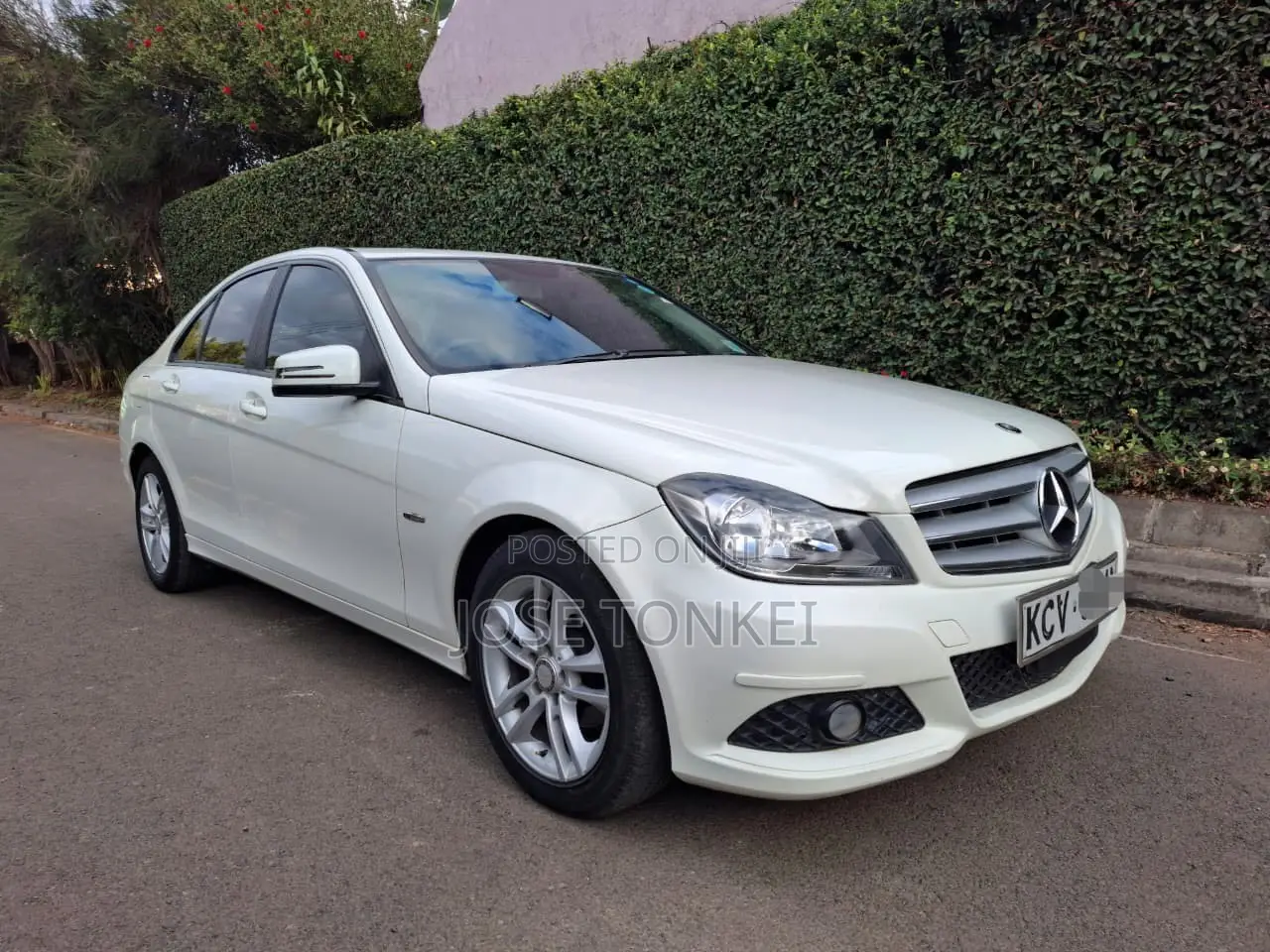 Mercedes-Benz C200 2012 White
