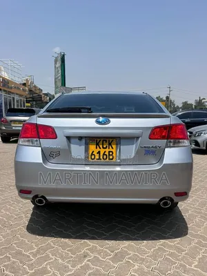 Subaru Legacy 2011 Silver