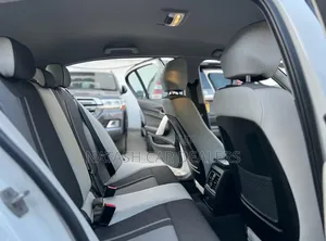 BMW 118i 2017 White