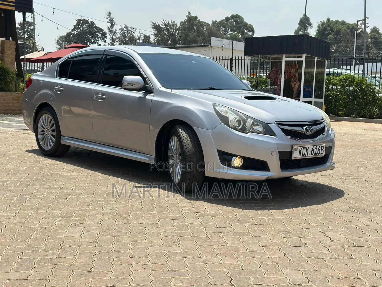 Subaru Legacy 2011 Silver
