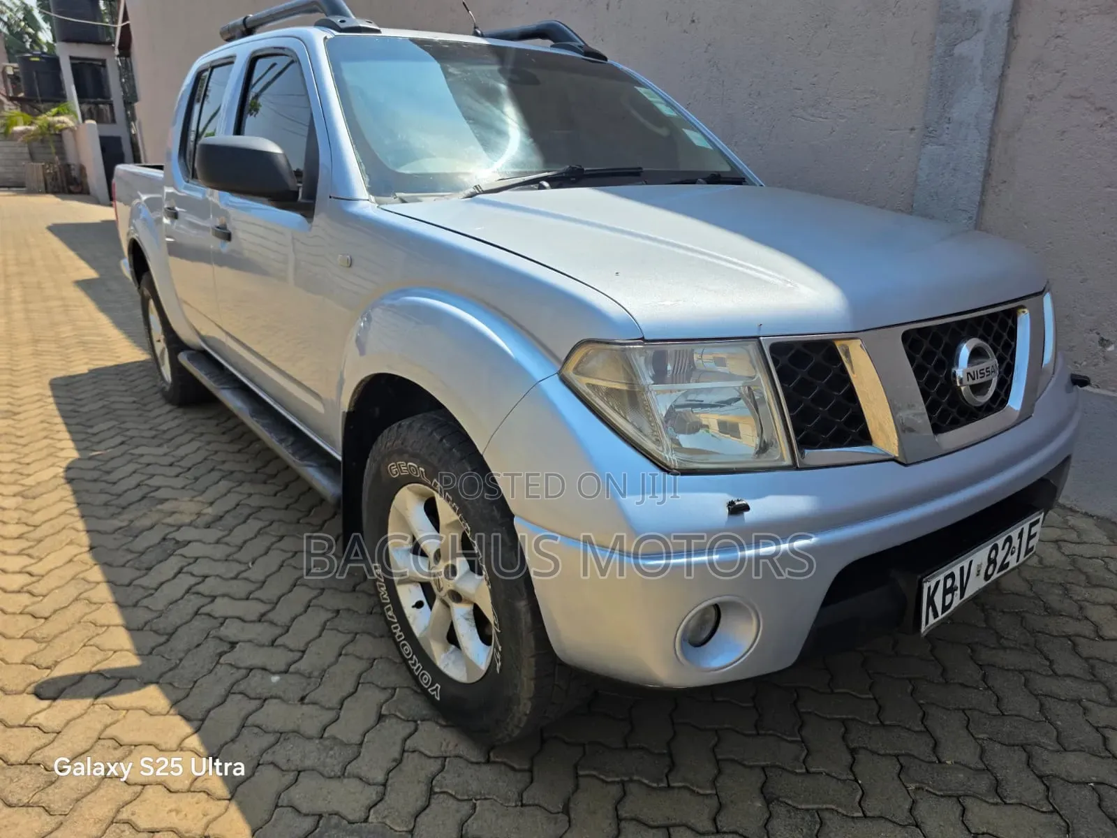 Nissan Navara 2.5 Automatic 2006 Silver