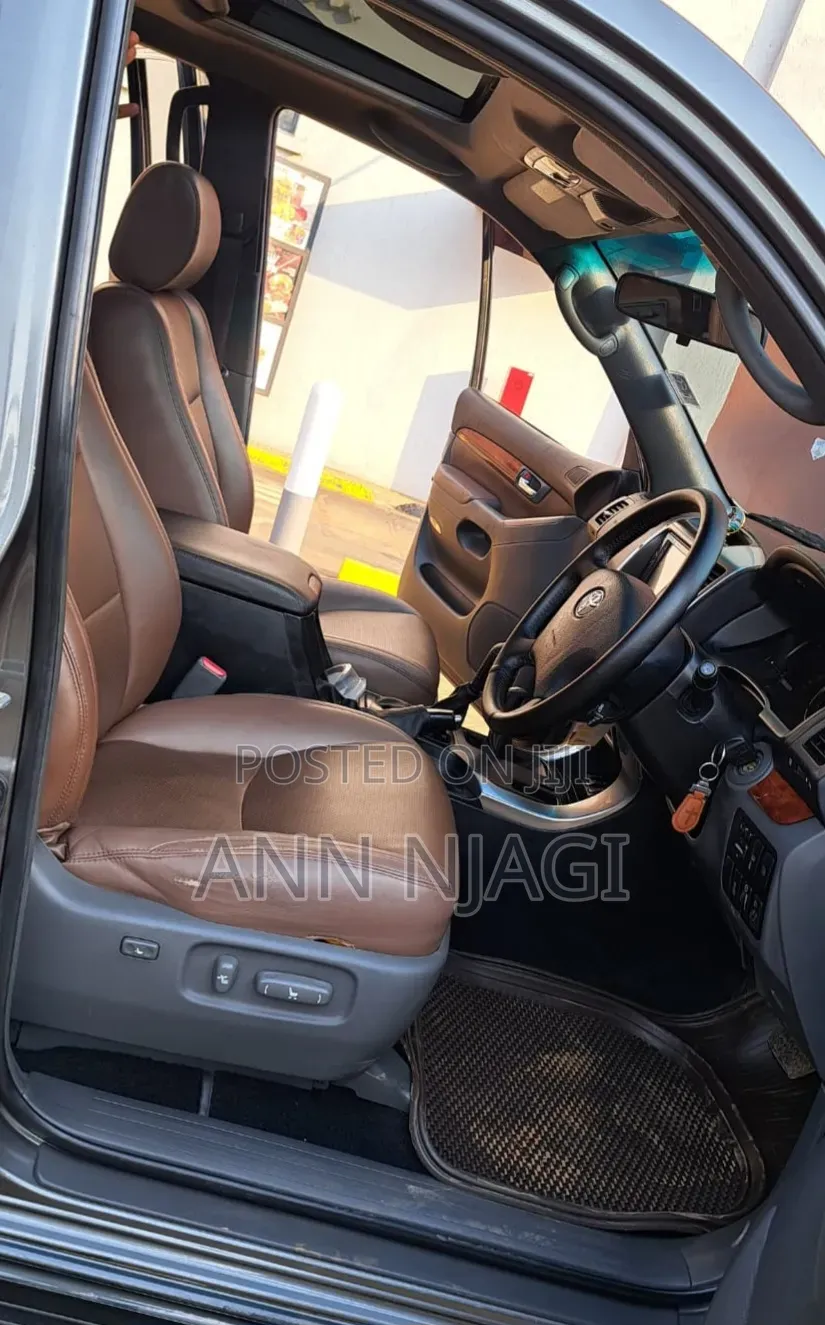 Toyota Land Cruiser Prado 3.0 D-4D 5dr 2008 Gray