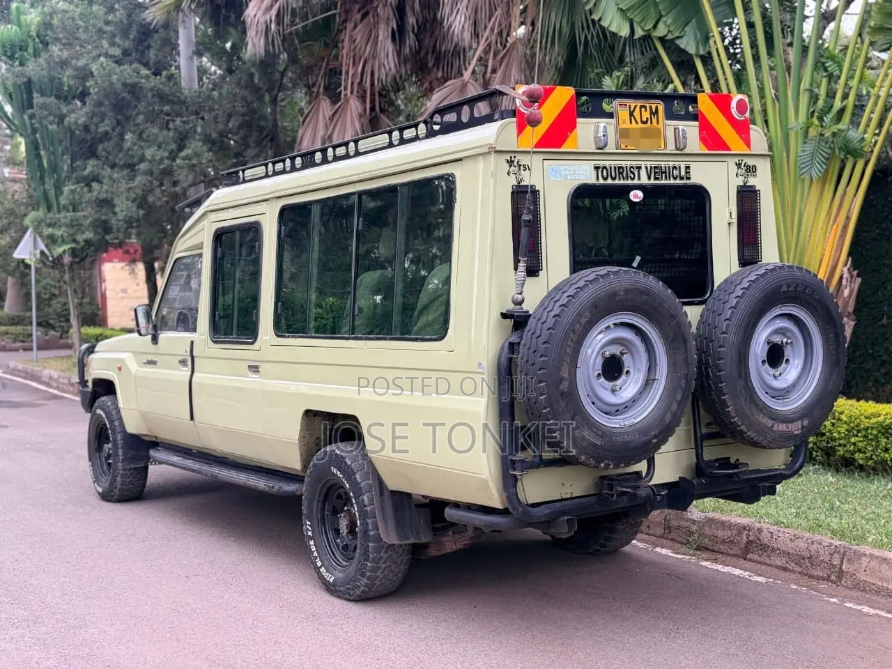 Toyota Land Cruiser 79 Series 2017 Green