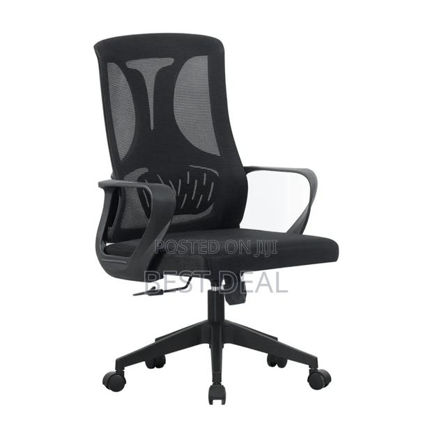 Ergonomic Mesh Chair - main view