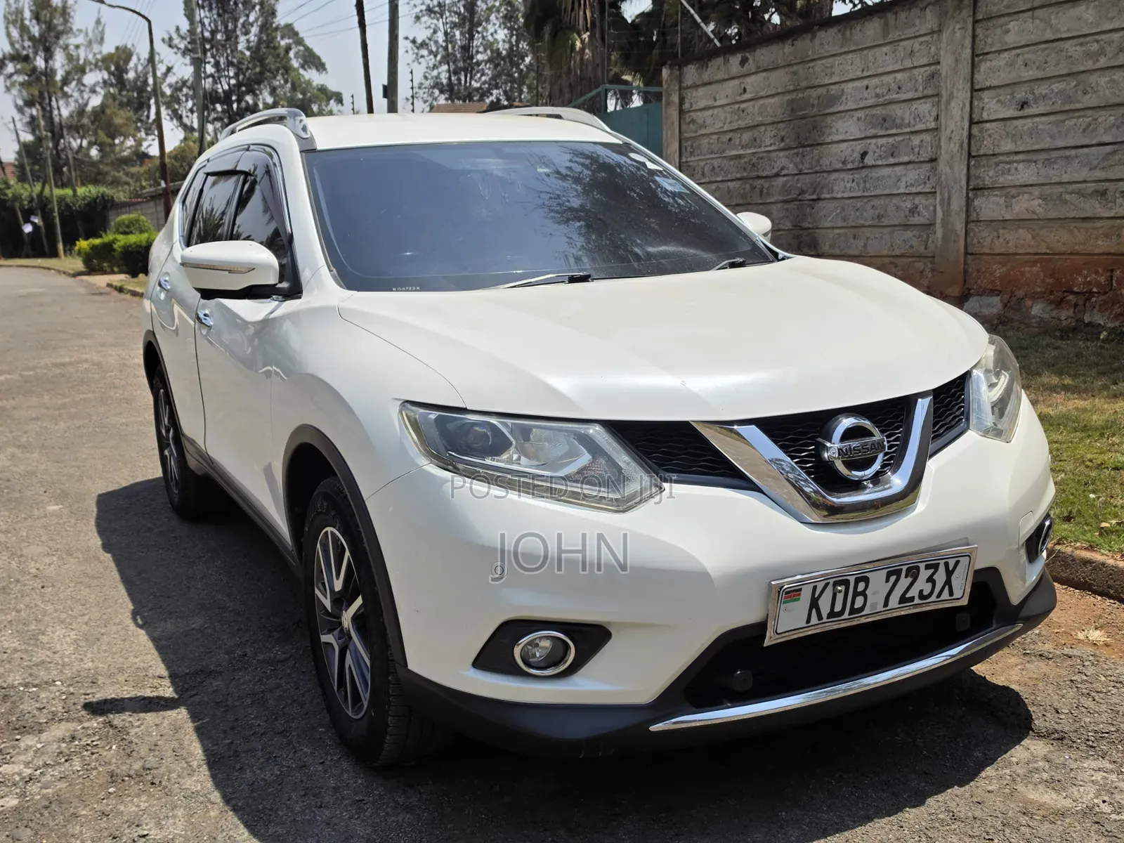 Nissan X-Trail 2.0 Petrol AWD 2014 Pearl