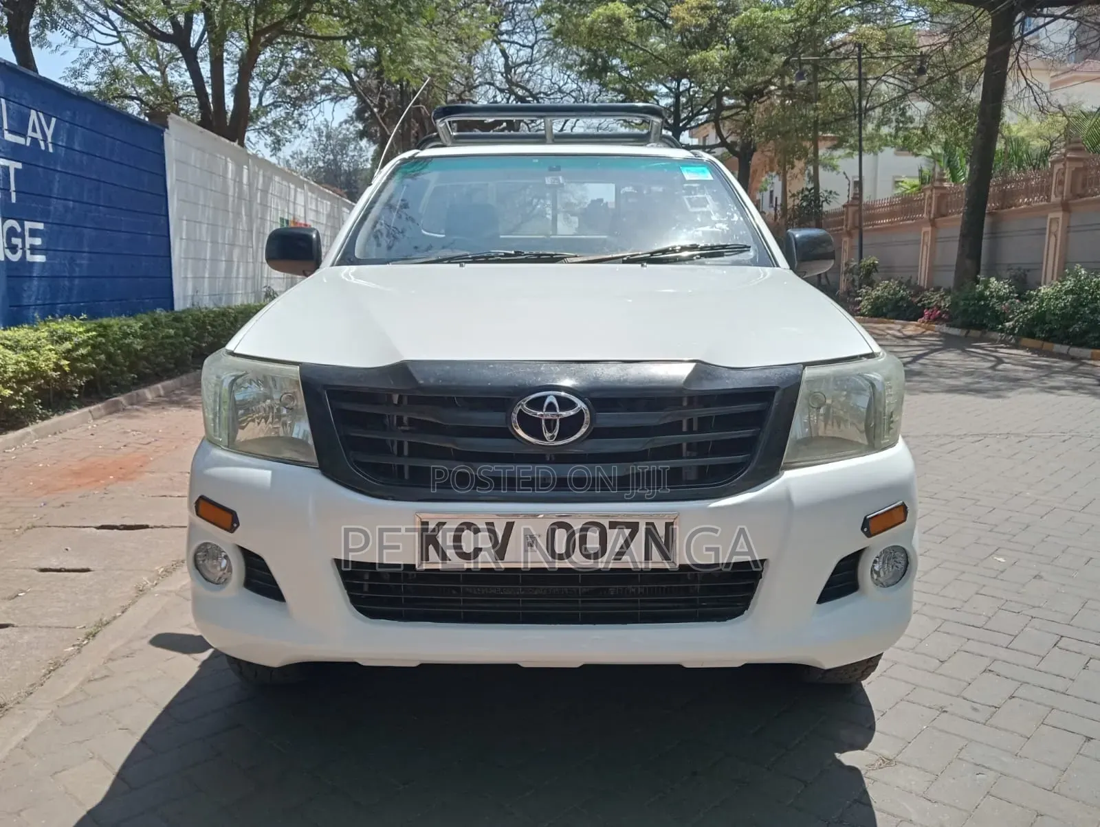Toyota Hilux 2.5 D-4D SRX 2012 Off white