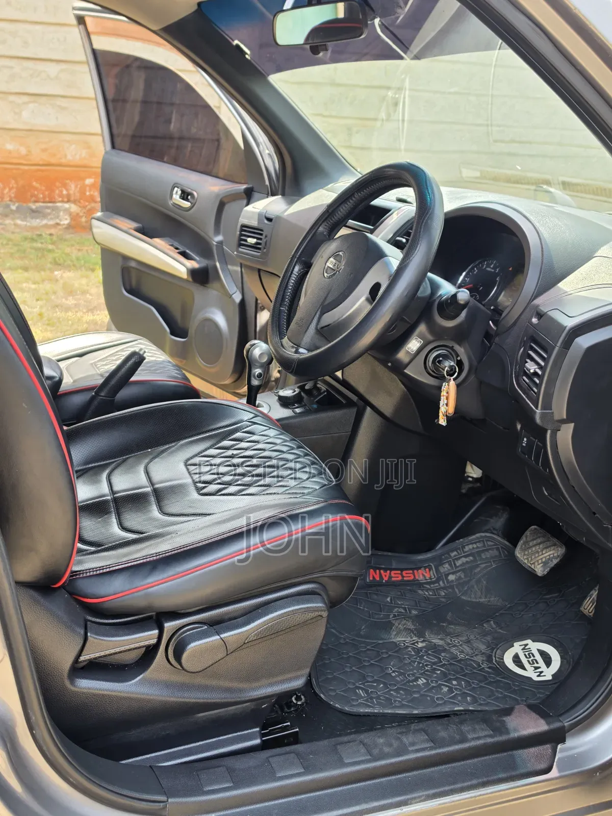 Nissan X-Trail 2.0 Petrol XE 2011 Gray