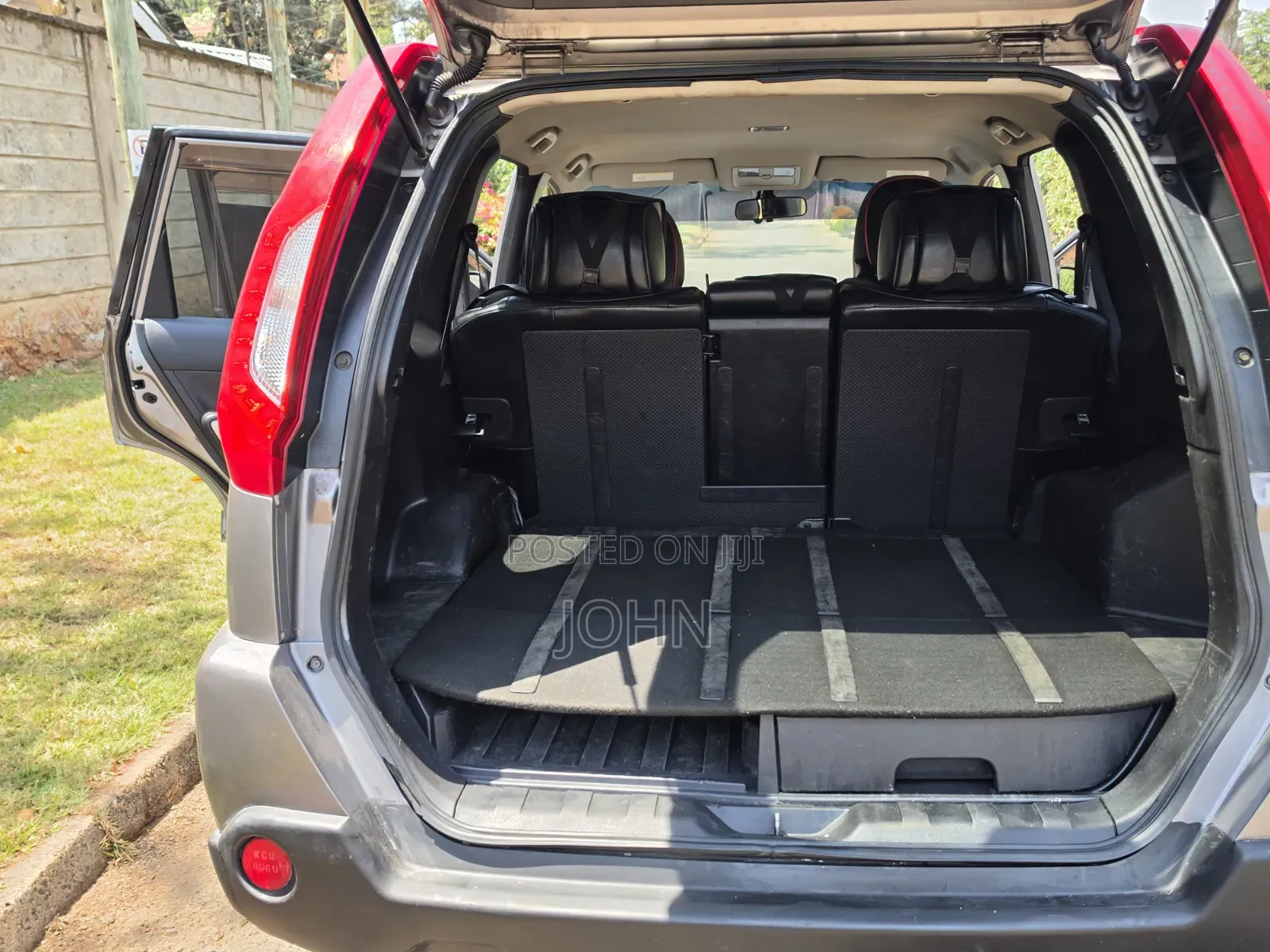 Nissan X-Trail 2.0 Petrol XE 2011 Gray