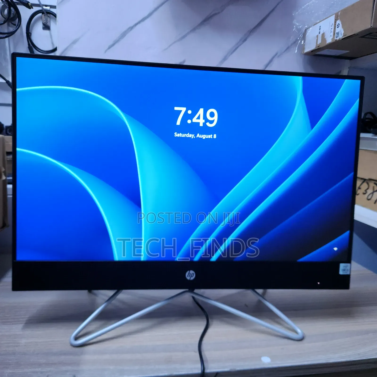 Desktop Computer HP AiO 24 8GB Intel Core i5 SSD 1T