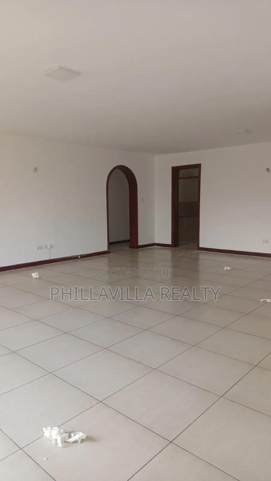 3bdrm Apartment in Raphta Road Area for rent