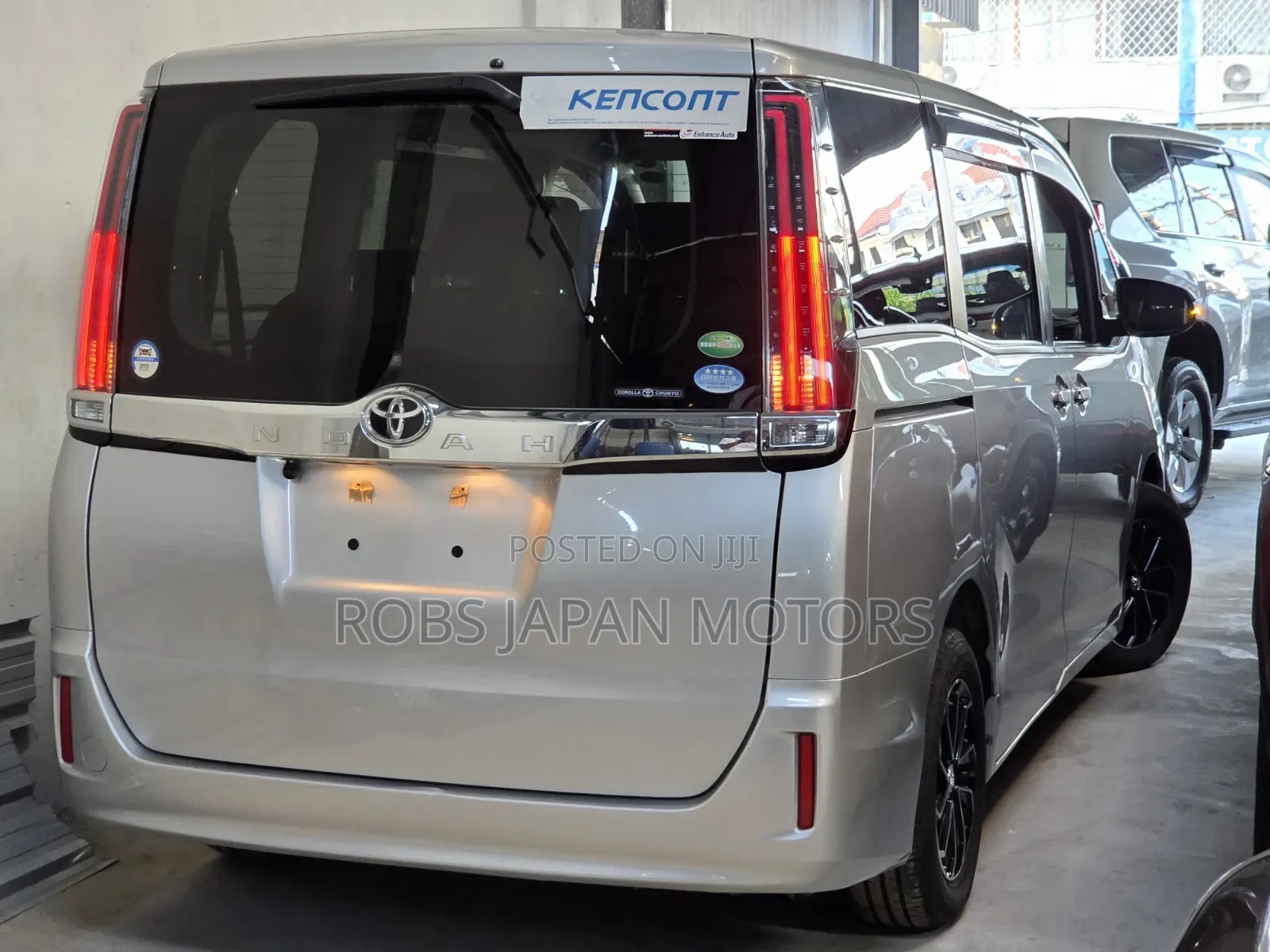 Toyota Noah 2.0 FWD (6 Seater) 2019 Silver
