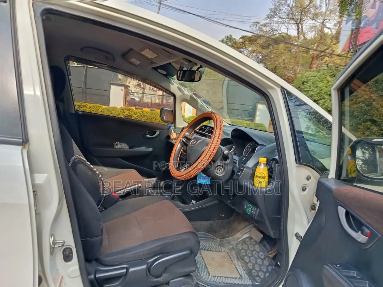 Honda Fit Shuttle 1.5 Hybrid 2WD 2015 White