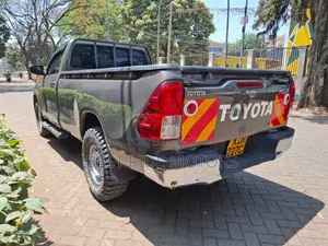 Toyota Hilux Revo Single Cab Deisel 2.4 RWD 2018 Gray