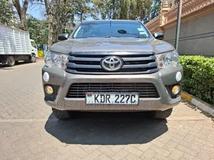 Toyota Hilux Revo Single Cab Deisel 2.4 RWD 2018 Gray