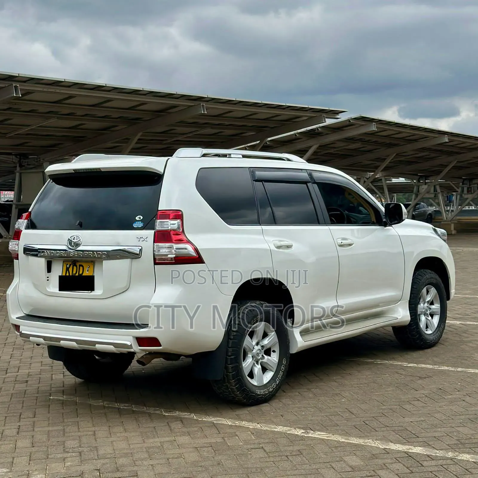 Toyota Land Cruiser Prado 2014 White
