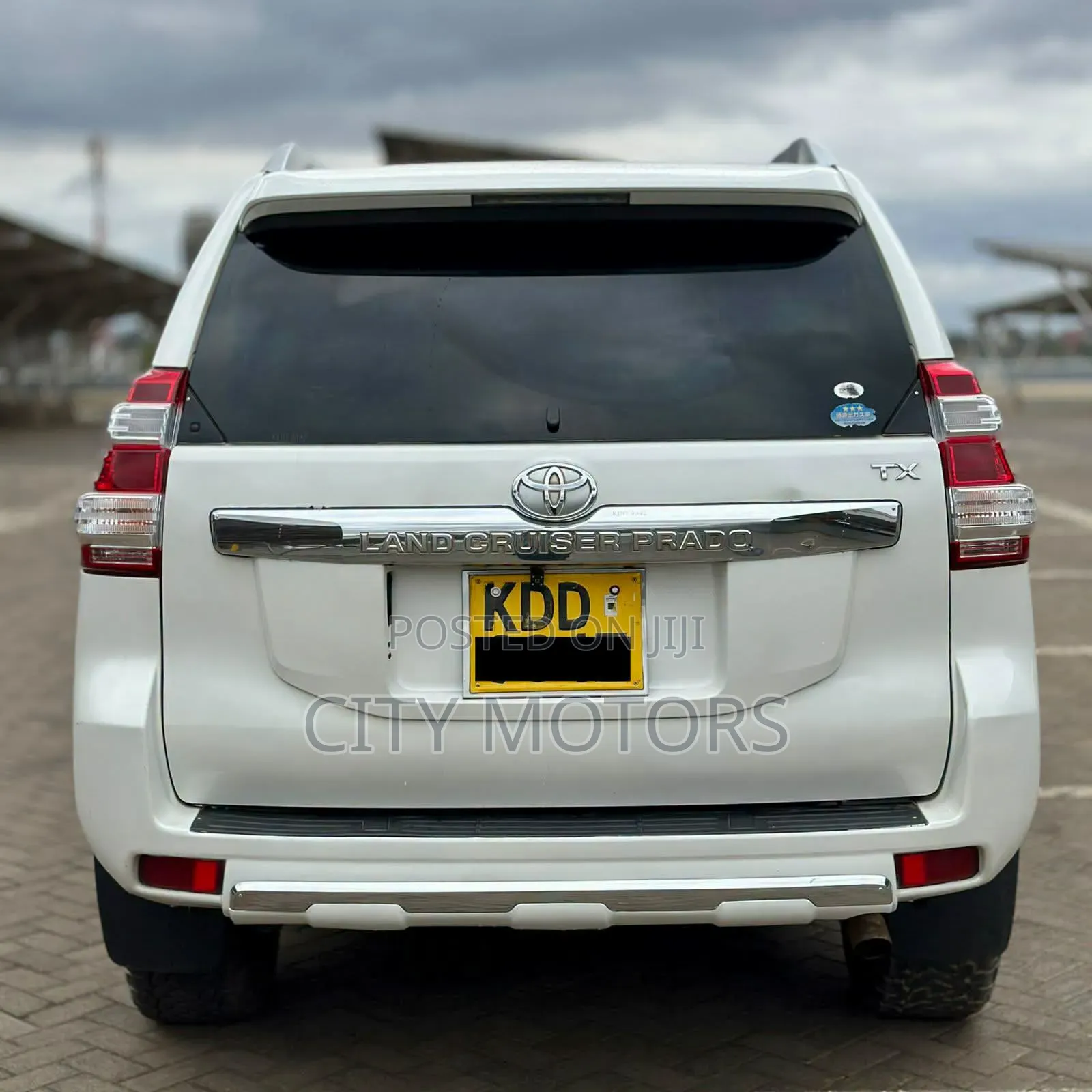 Toyota Land Cruiser Prado 2014 White