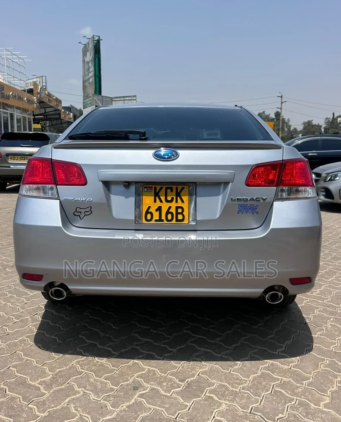 Subaru Legacy 2011 Silver