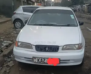 Toyota Sprinter 2000 White