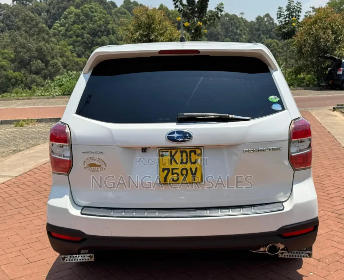 Subaru Forester 2014 White