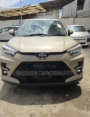 Toyota Raize 2019 Gold