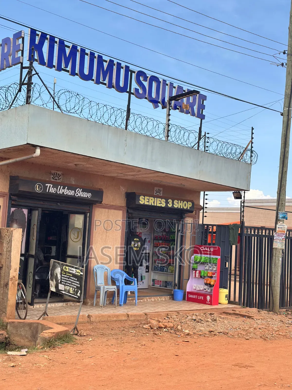 Kinyozi for Sale