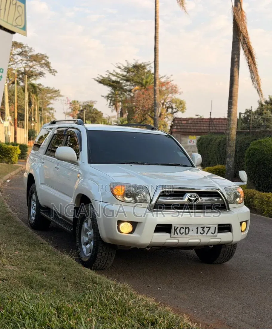 Toyota Hilux Surf 2008 White