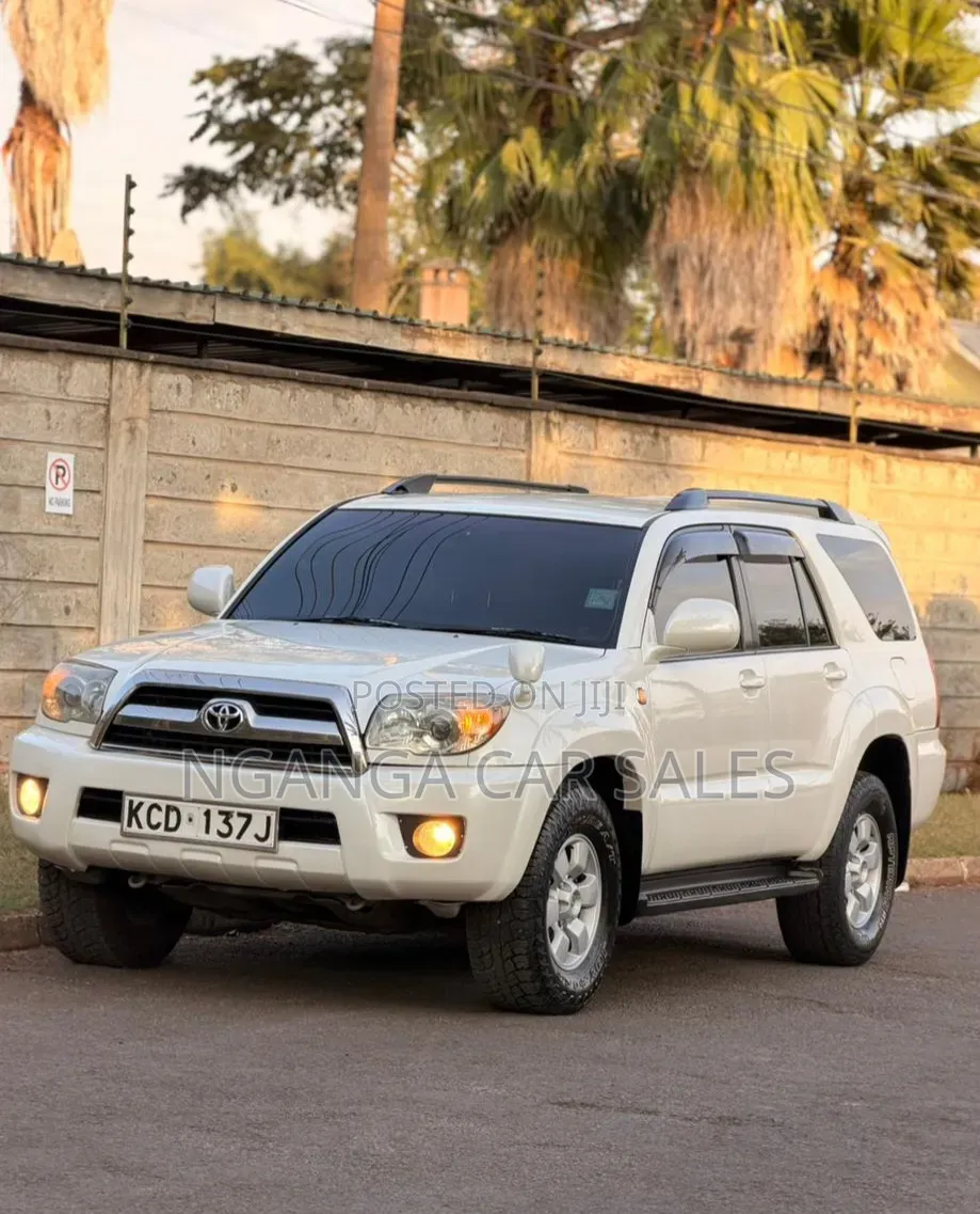 Toyota Hilux Surf 2008 White