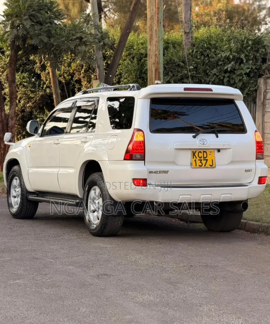 Toyota Hilux Surf 2008 White