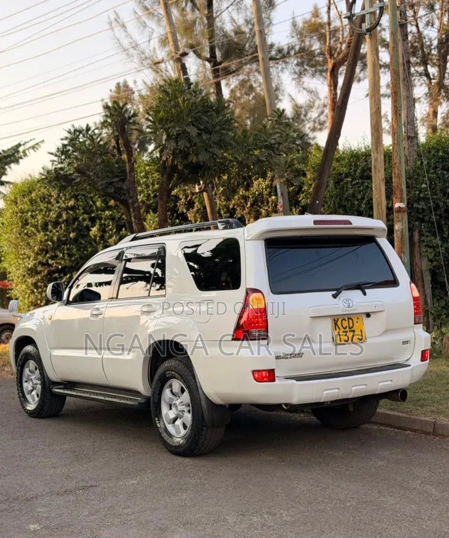 Toyota Hilux Surf 2008 White