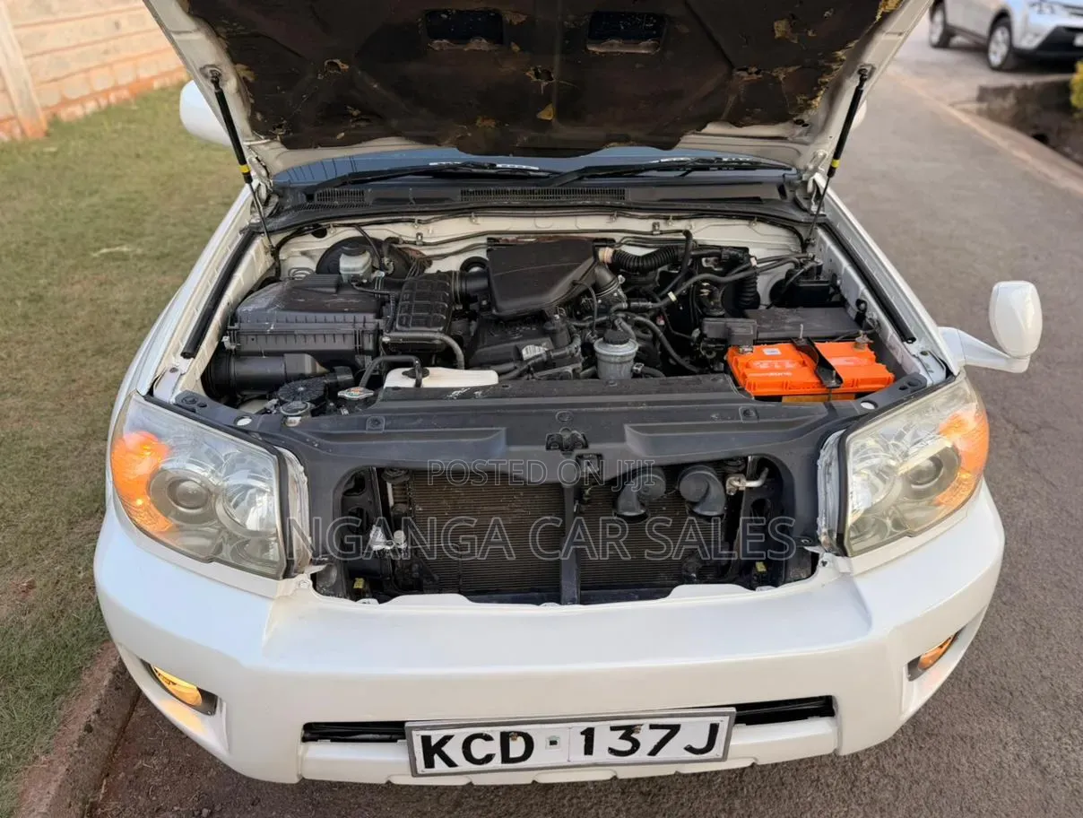 Toyota Hilux Surf 2008 White