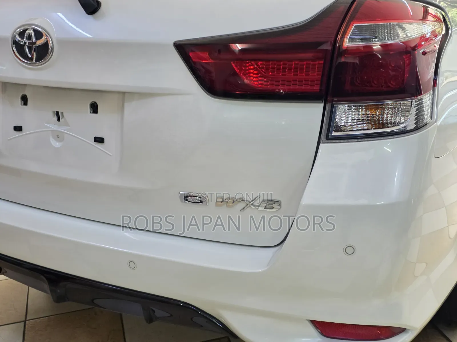 Toyota Corolla Fielder 1.5 Petrol FWD 2019 Pearl