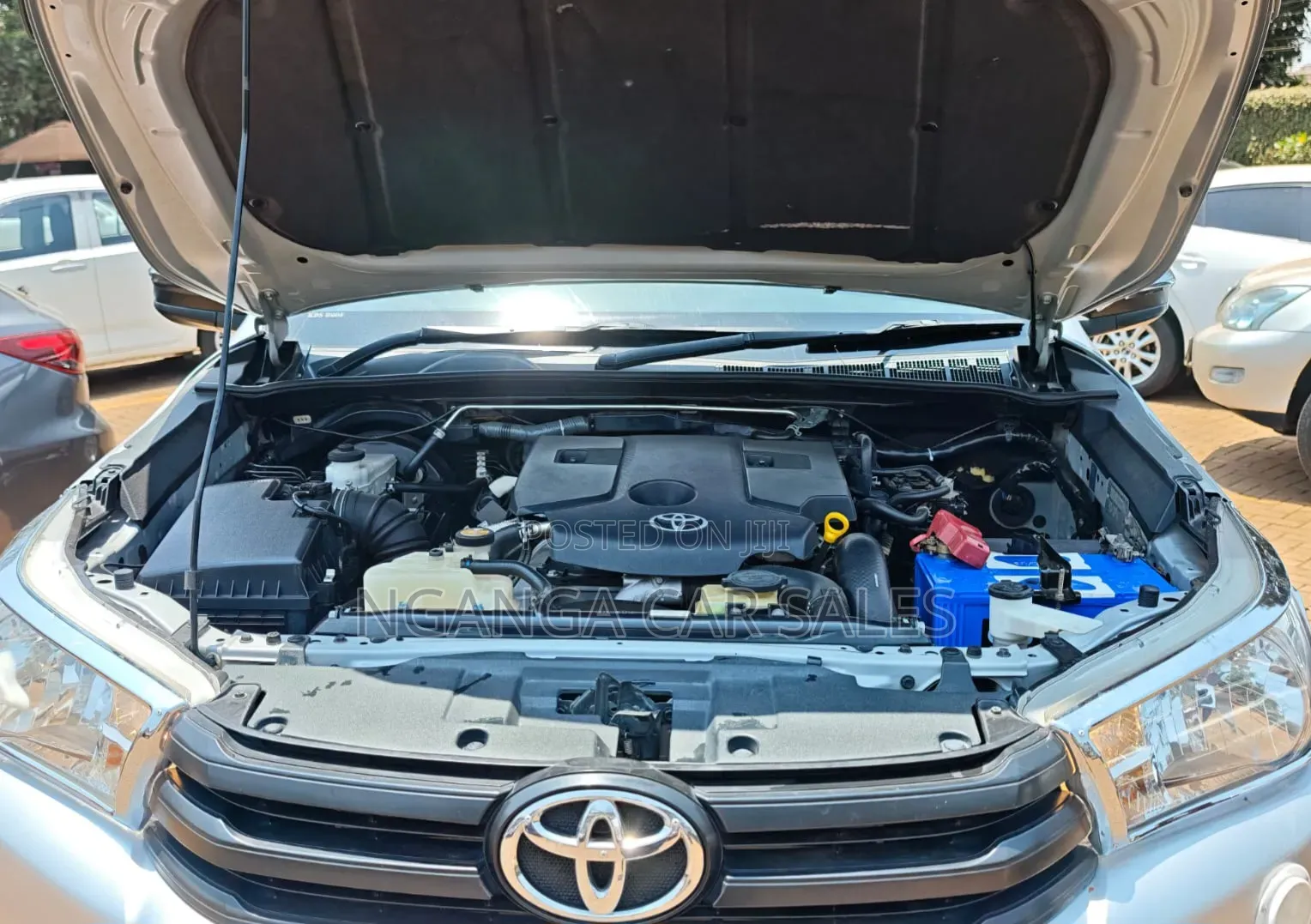 Toyota Hilux 2017 Silver
