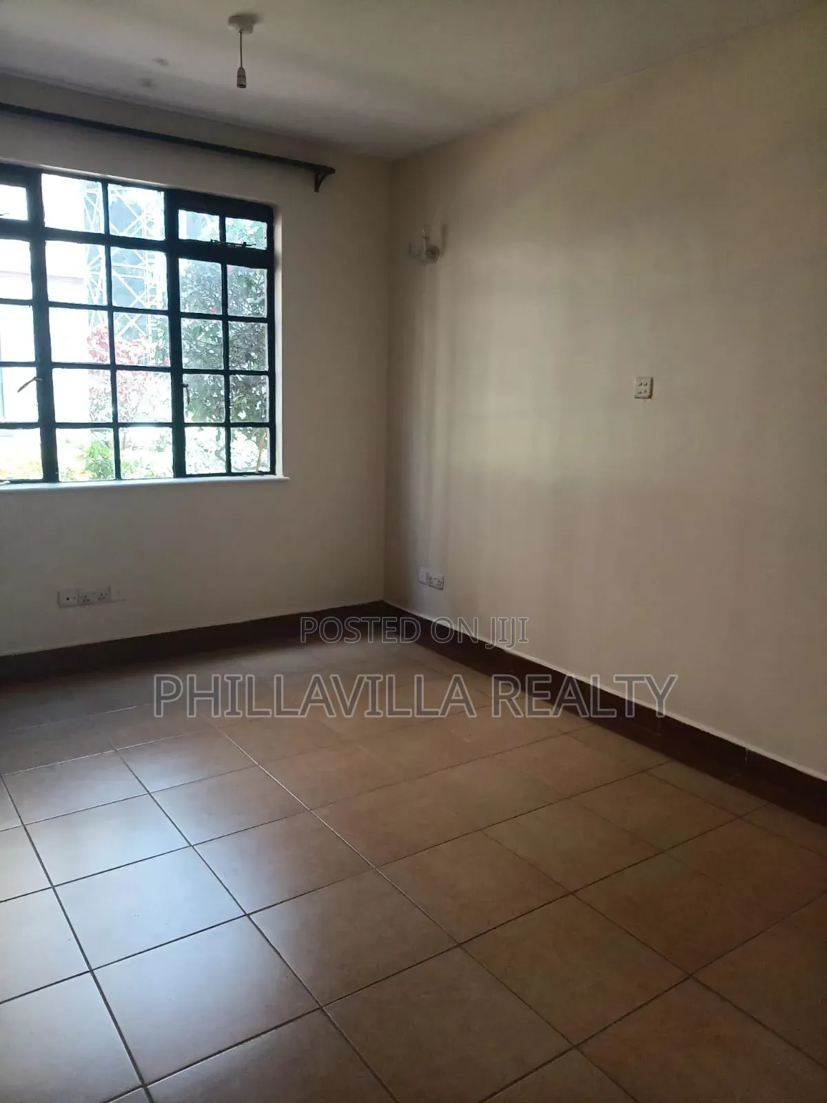 3bdrm Apartment in Katani for rent