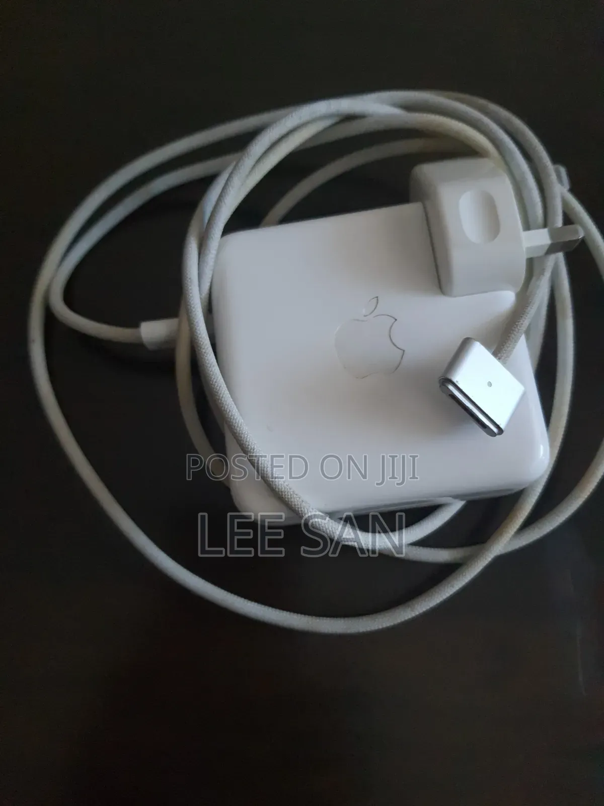 Original Apple MacBook Pro 67W Charger