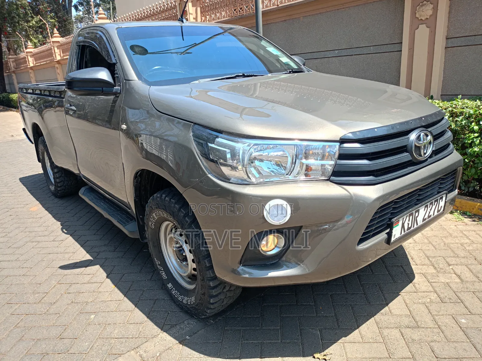 Toyota Hilux 2018 Brown
