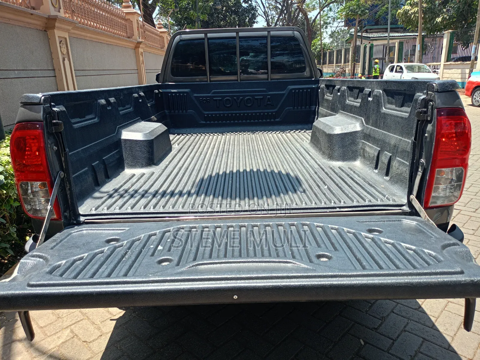 Toyota Hilux 2018 Brown