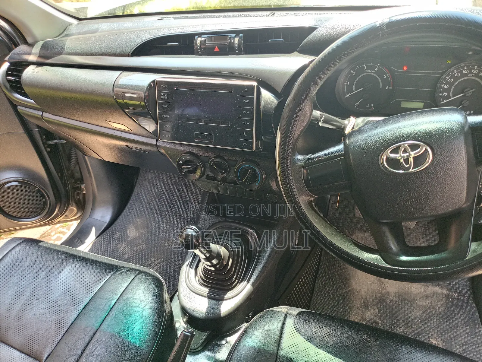 Toyota Hilux 2018 Brown