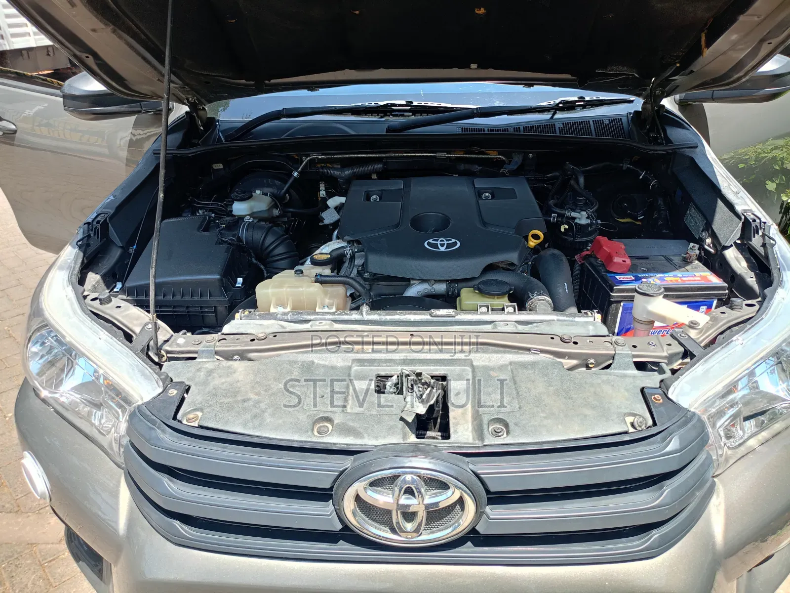 Toyota Hilux 2018 Brown