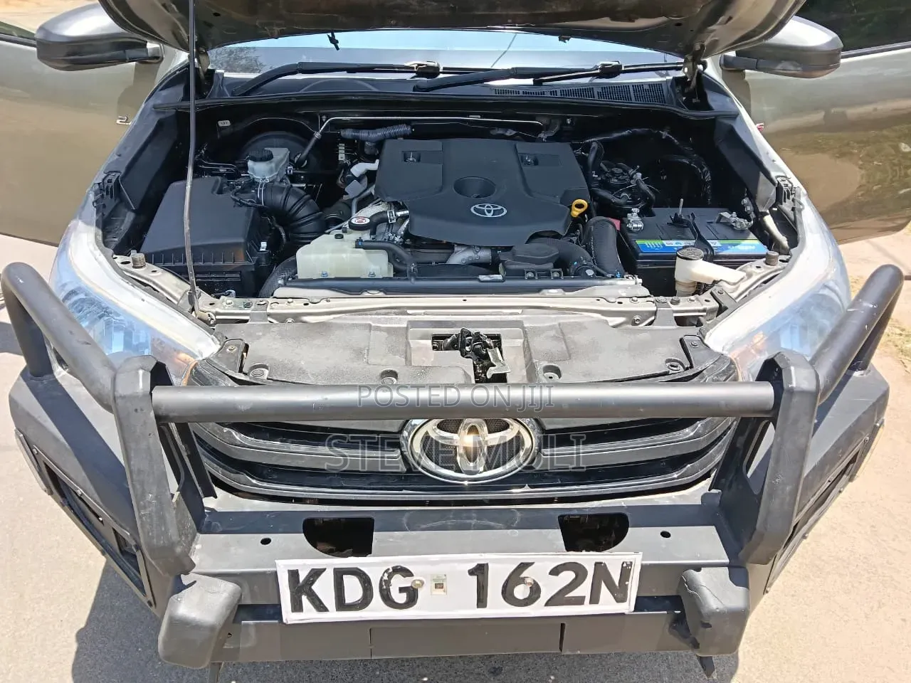 Toyota Hilux Revo Double Cab Deisel 2.4 AWD 2020 Gray