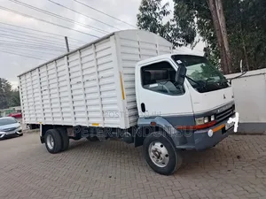 Mitsubishi FH 215, 2016 Model, 6557cc, Local, Well Maintained