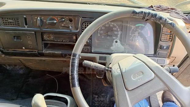 Mitsubishi FH 215, 2016 Model, 6557cc, Local, Well Maintained - thumbnail 6