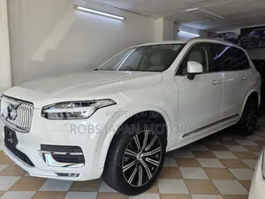Volvo XC90 T6 Inscription 7 Passenger AWD 2020 Pearl