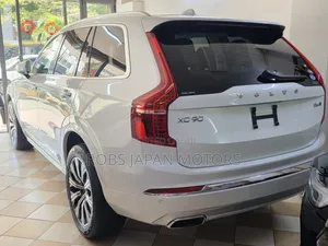 Volvo XC90 T6 Inscription 7 Passenger AWD 2020 Pearl