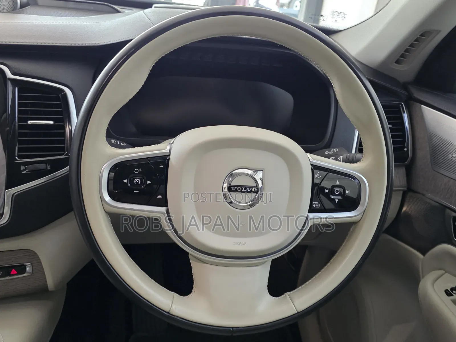 Volvo XC90 T6 Inscription 7 Passenger AWD 2020 Pearl
