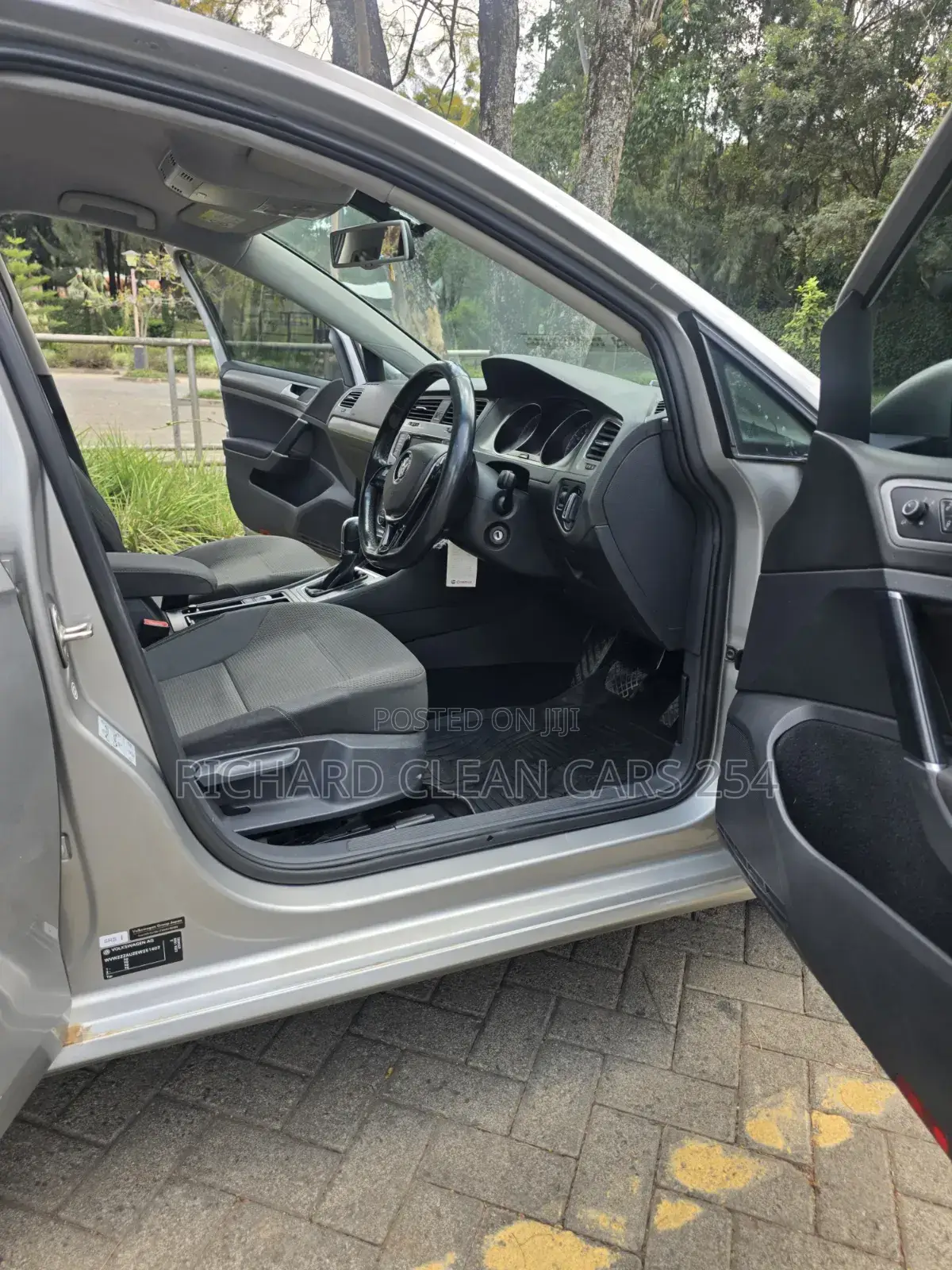 Volkswagen Golf 2014 Silver