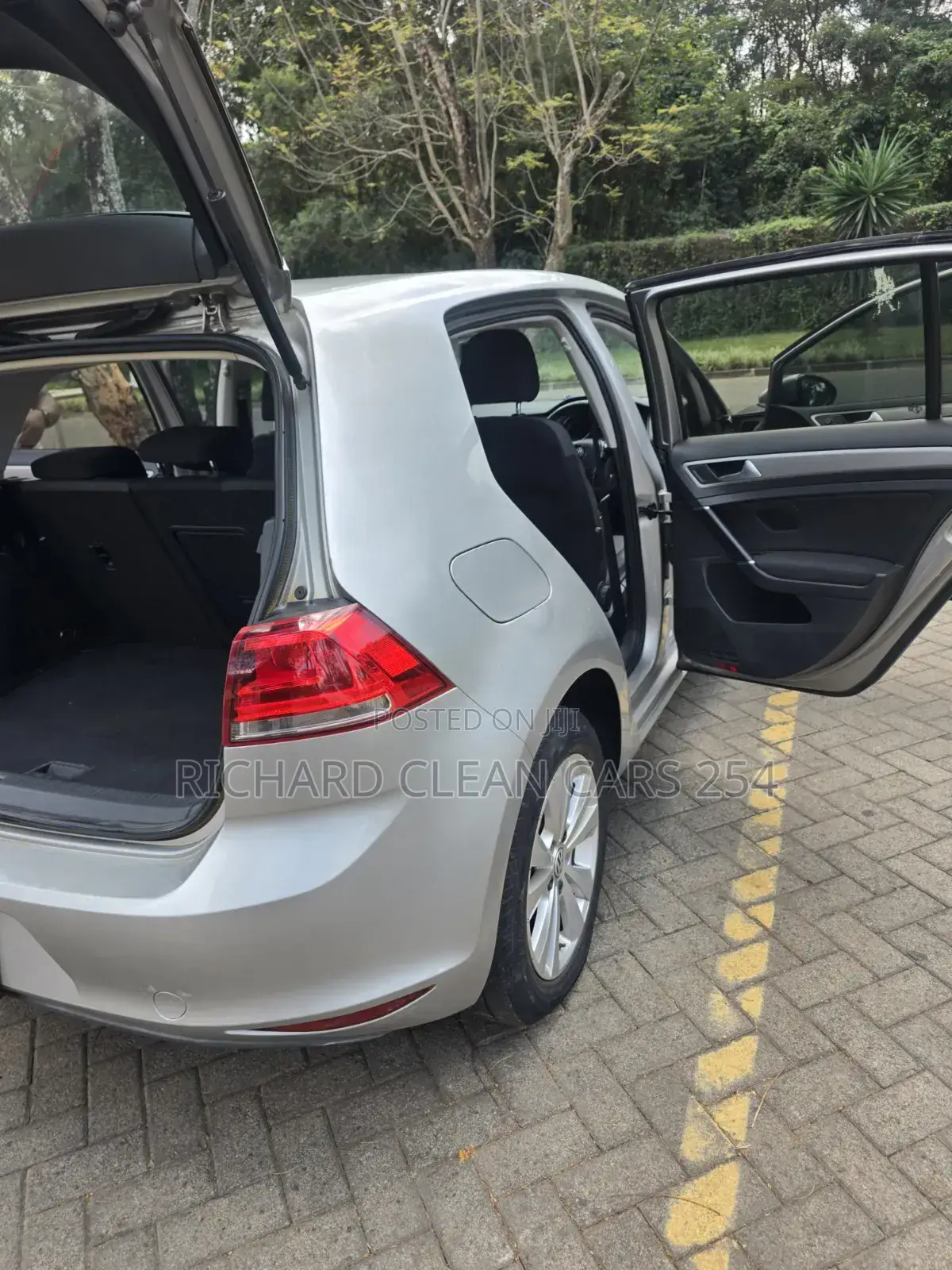 Volkswagen Golf 2014 Silver