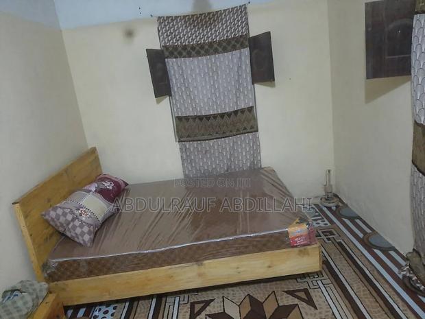 5*6 Floating Bed - thumbnail 4