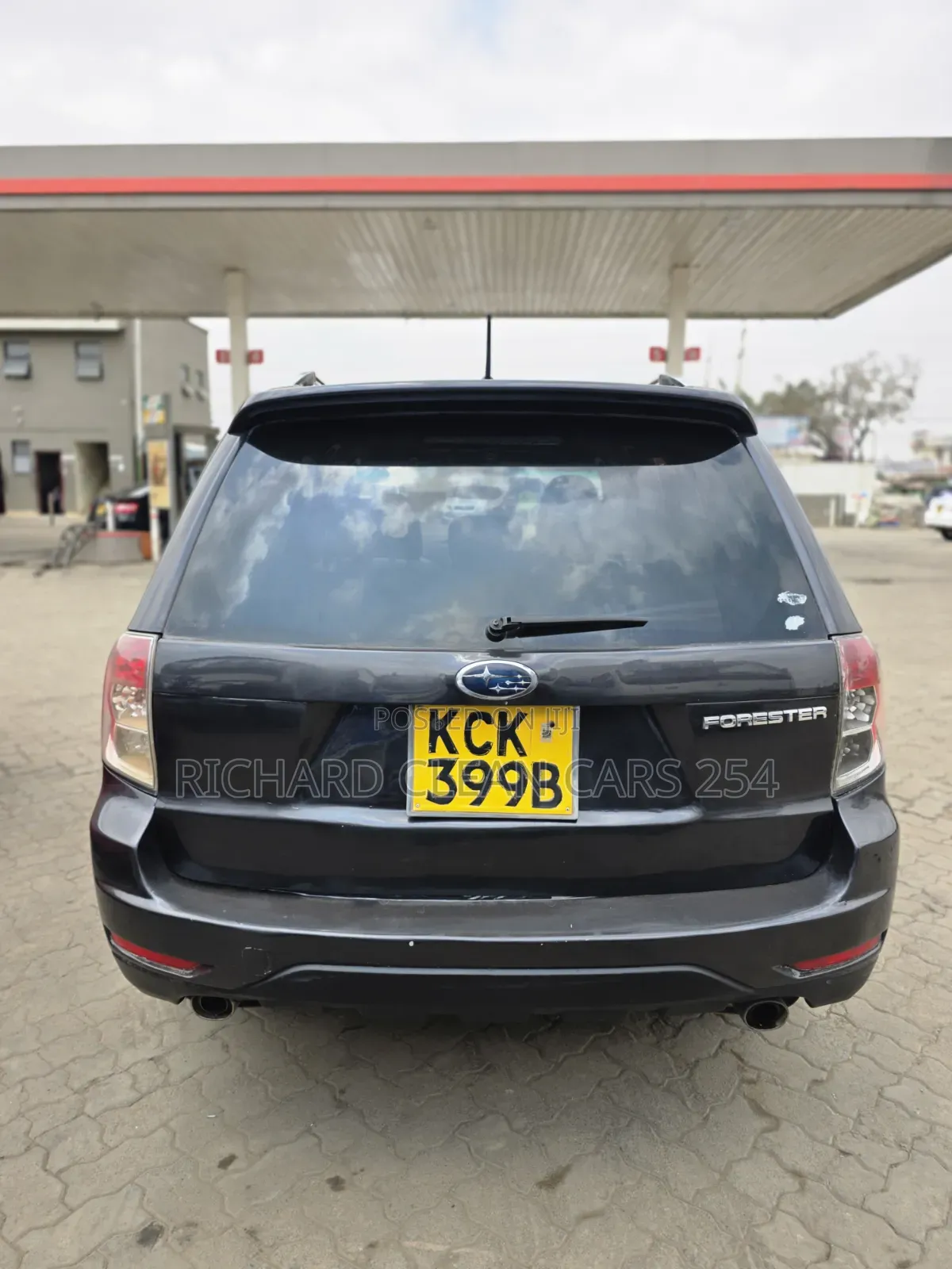 Subaru Forester 2010 Black