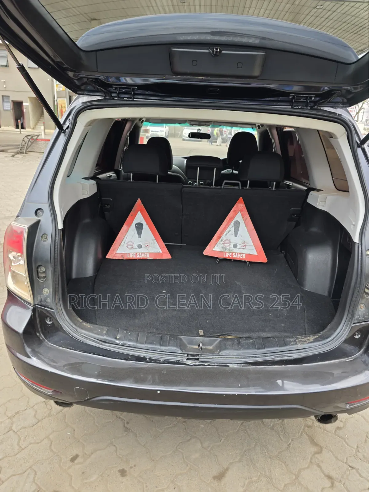 Subaru Forester 2010 Black