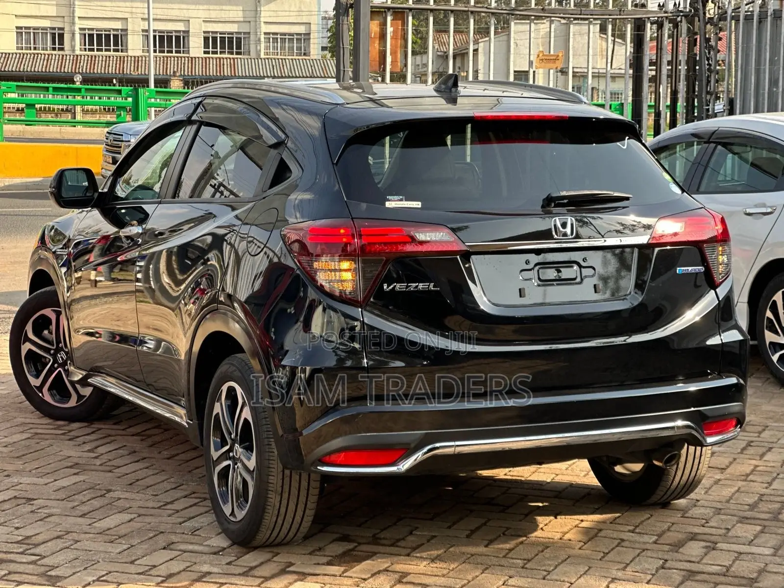 Honda Vezel 1.5 Hybrid 2WD 2020 Black